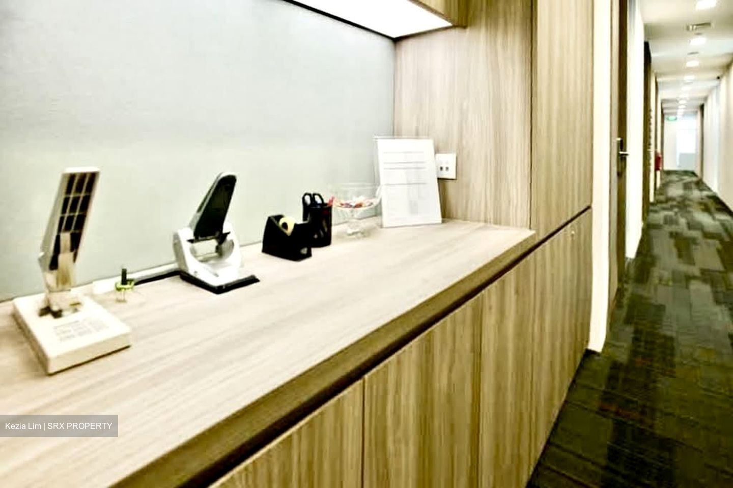 Samsung Hub (D1), Office #563151431